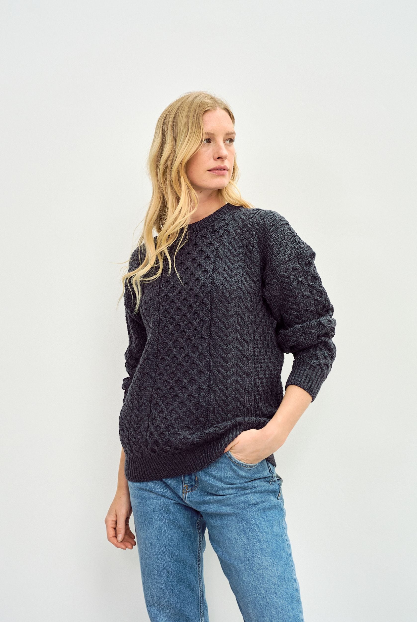 Inisheer Charcoal Traditional Aran Womens Sweater | Aran Woollen Mills
